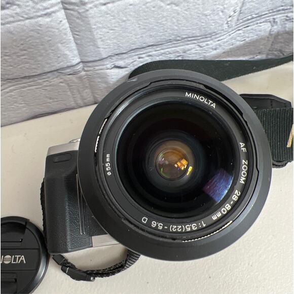 Vintage Minolta Maxxum 5 SLR 35mm Film Camera AF 28-80 Zoom Lens - Picture 5 of 13